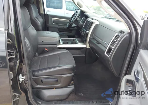 2018 Ram 1500 Lone Star Silver 4X2 5'7 Box z USA, uszkodzony, nr VIN 1C6RR6LT1JS160858